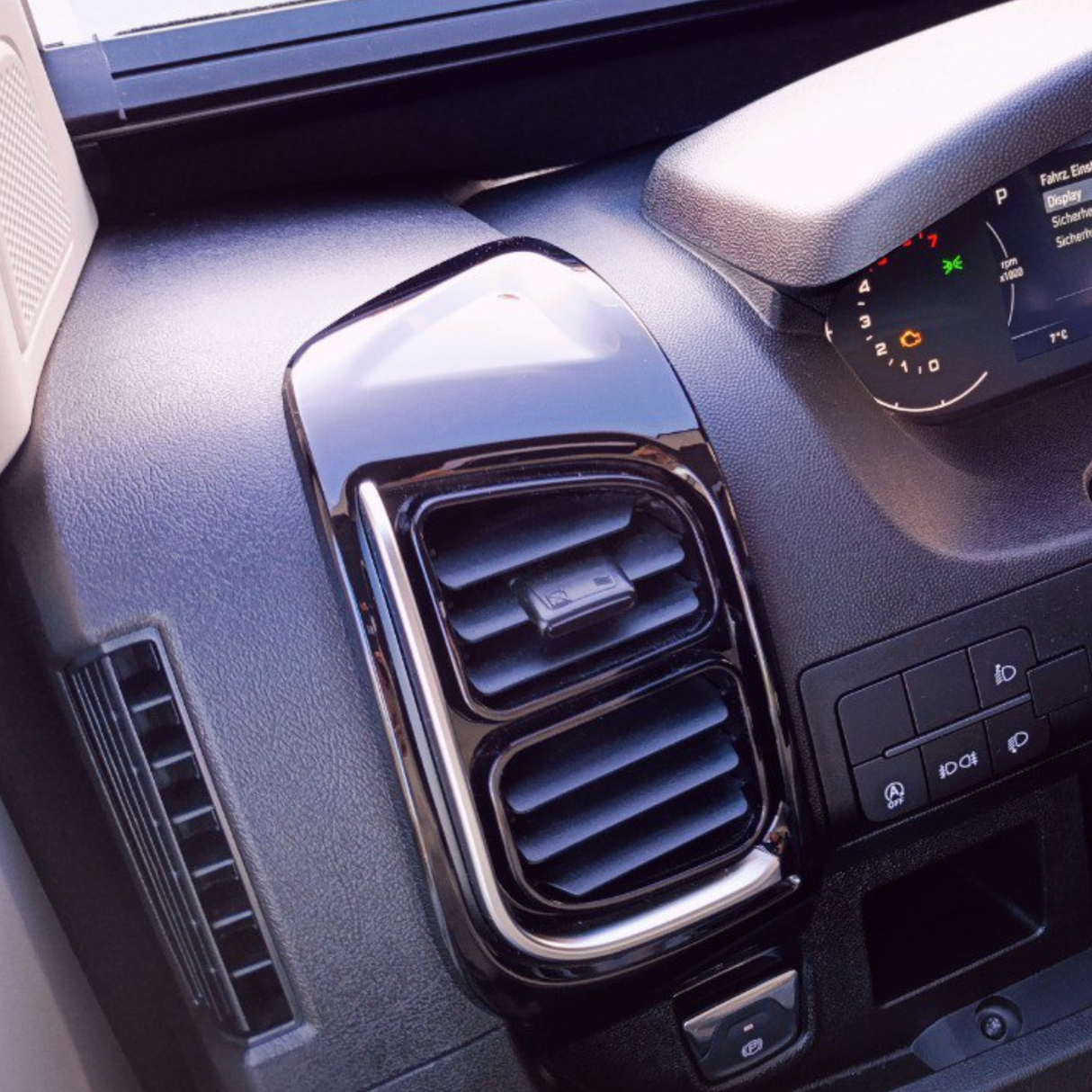 For Opel Movano Air Vent Trim Set – Gloss Black Dashboard Upgrade for New Models