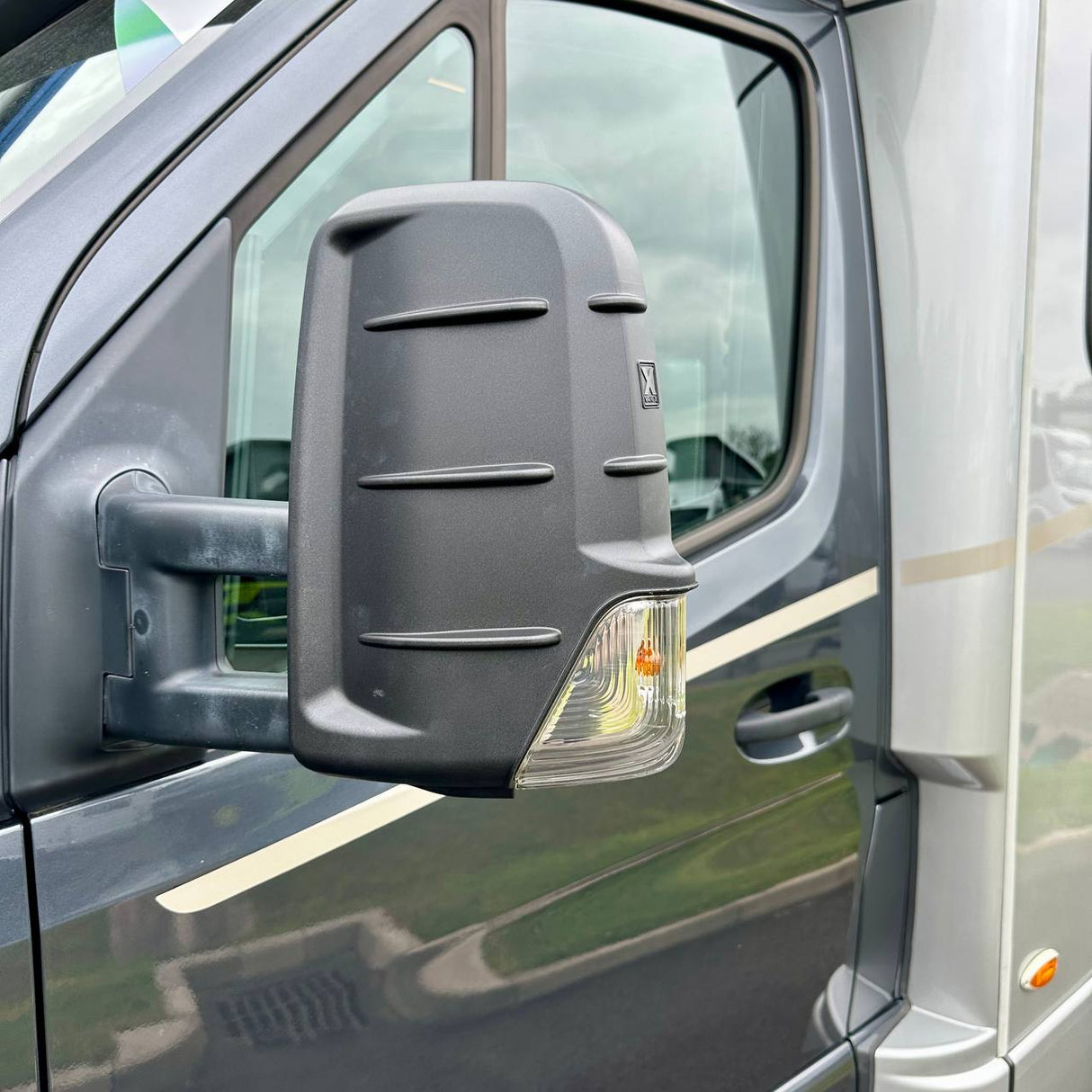 Voor Mercedes Sprinter 906 buitenspiegelkappen – Duurzame Hammerite-afwerking voor verbeterde bescherming