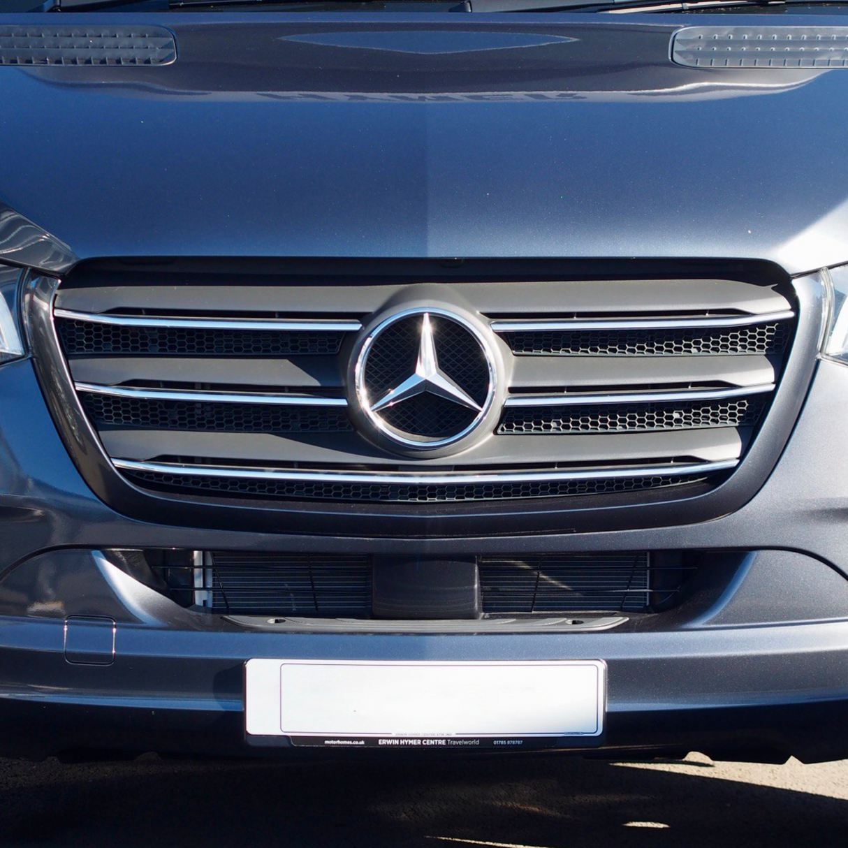 Für Mercedes Sprinter 907 Wabengitter-Set für oberen Kühlergrill – 5-teiliges Set | Van-X