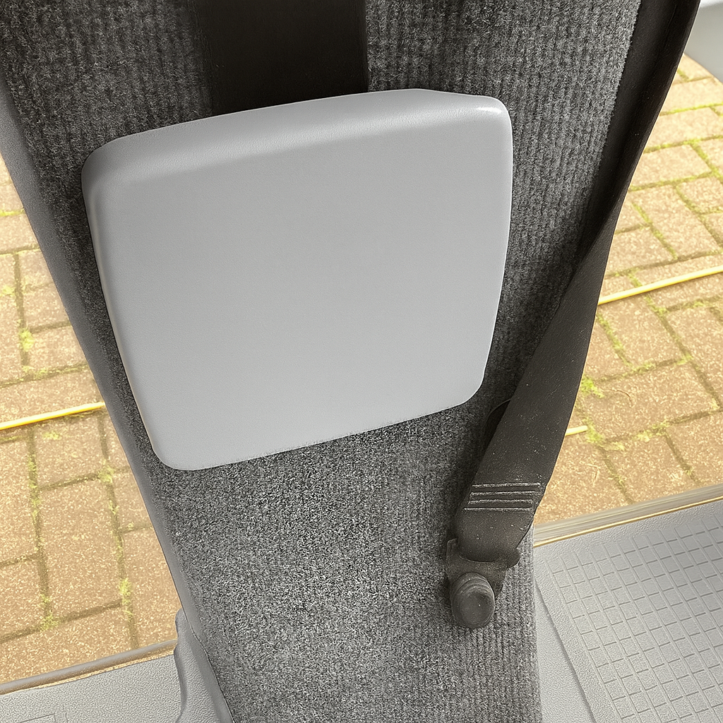 Per le coperture dei tappi delle cinture di sicurezza grigie della VW T4 – Set di ricambio OEM di 2 | Van-X