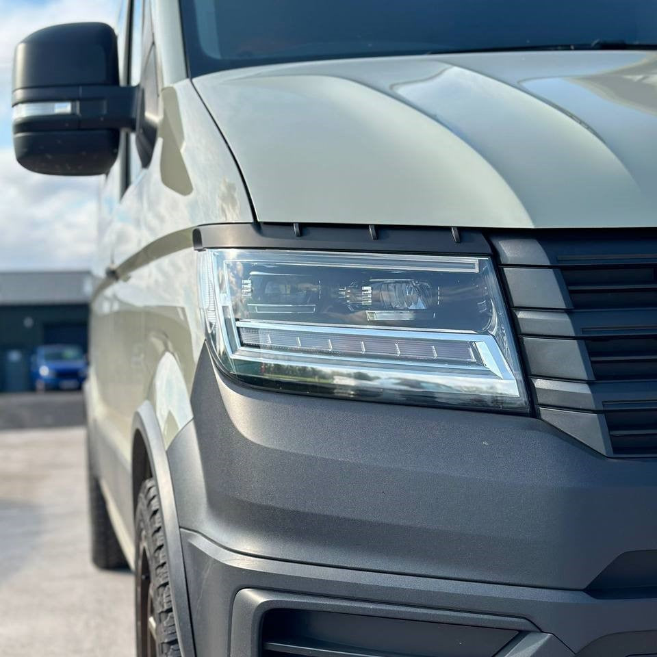 Per il nuovo VW Crafter Headlight Eyebrow Trim - Nero opaco - Accessorio per lo styling del furgone di Van-X