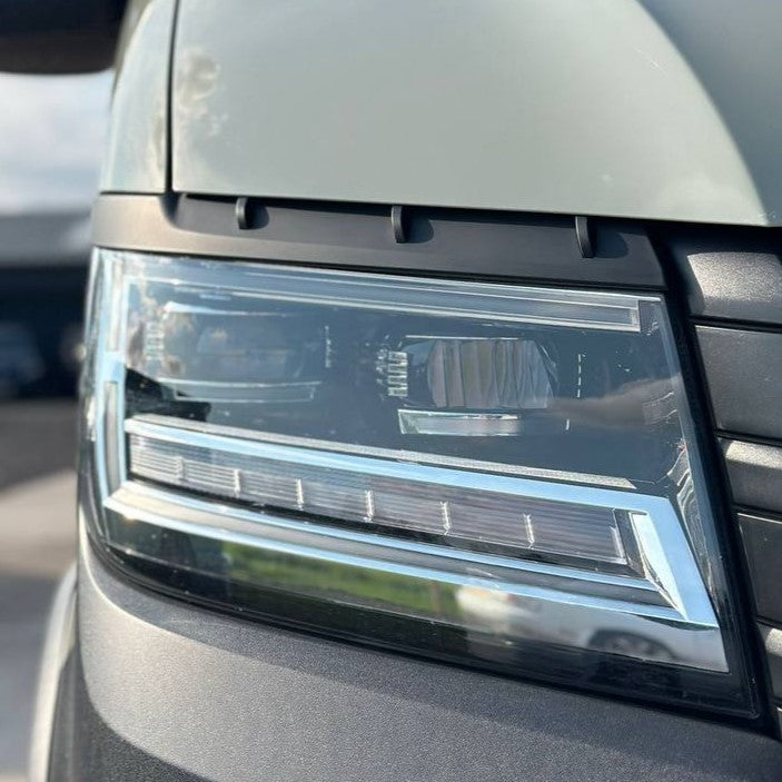 Per MAN TGE Fari Sopracciglia - Nero opaco - Van Styling Accessory by Van-X