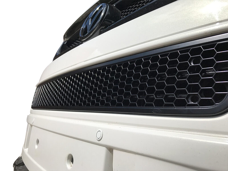 Pacchetto styling frontale opaco VW T5.1 Transporter Van (2 pezzi)