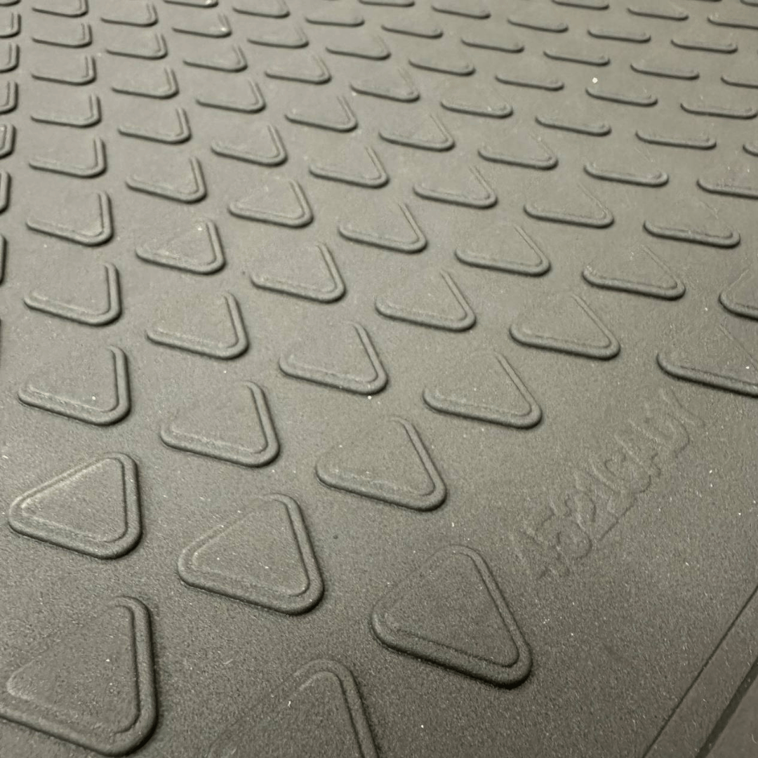 For VW Caddy 2021+ 3D High-Edge Rubber Floor Mats – Van-X Heavy-Duty Interior Protection