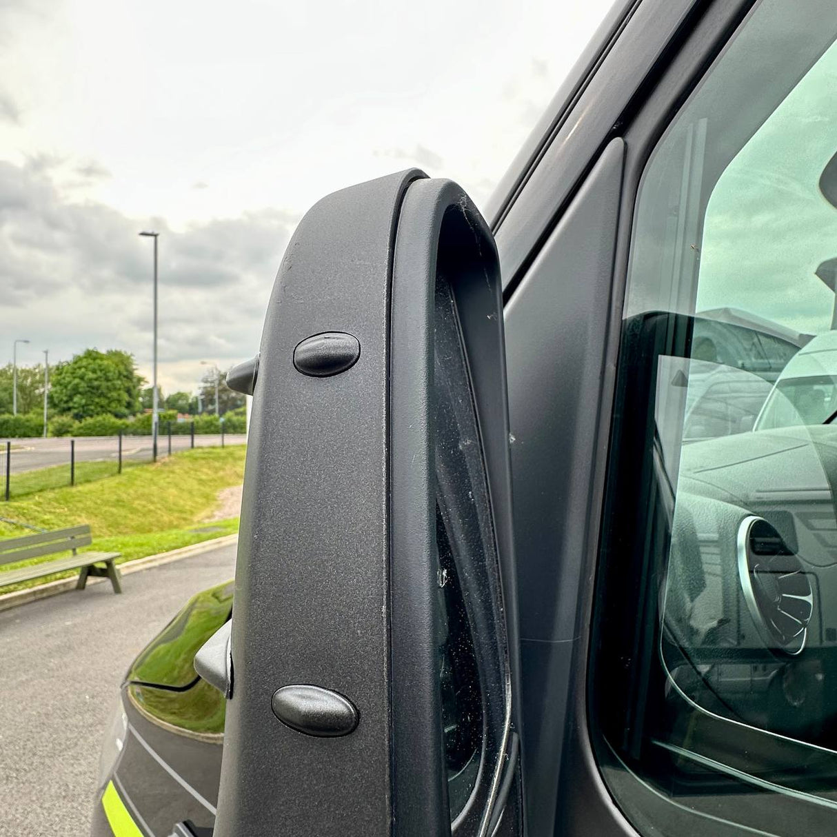 For Mercedes Sprinter 907 Wing Mirror Cap Covers Without Indicator – Hammerite (Set of 2) – Replacement Mirror Covers for Sprinter Vans