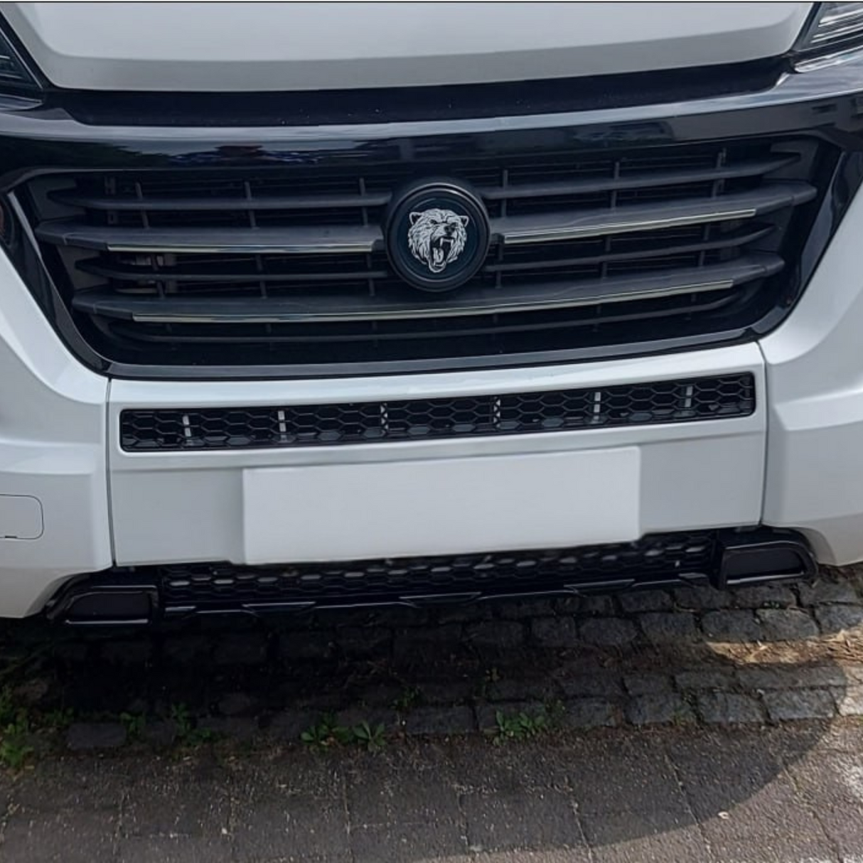 For Peugeot Boxer Bumper Honeycomb without Parking Sensors - Gloss Black