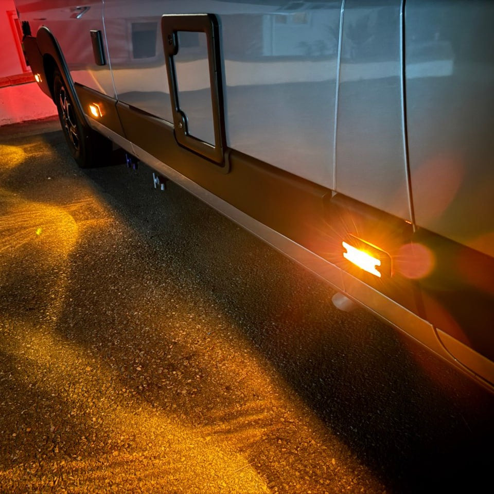 Opel Movano Señal Marcador Protector - Negro Brillante