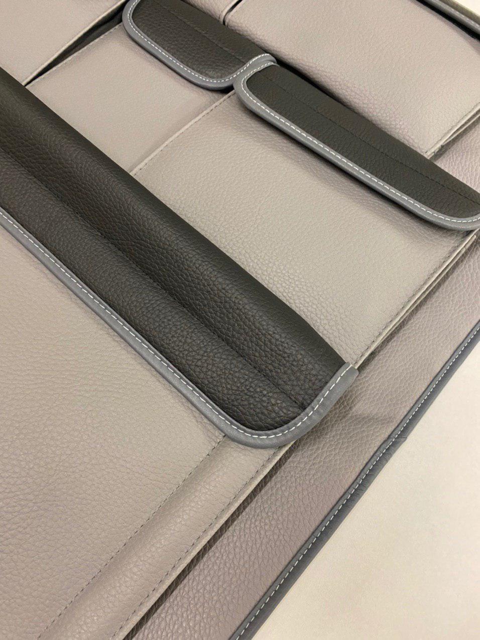 Per VW T5 / T5.1 Transporter Organizer per sedile posteriore doppio in similpelle per camper (grigio con coperchi neri)