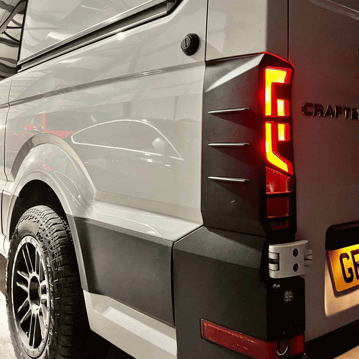 Voor Volkswagen Crafter achterlichtbeschermers - mat zwart (vanaf 2018)