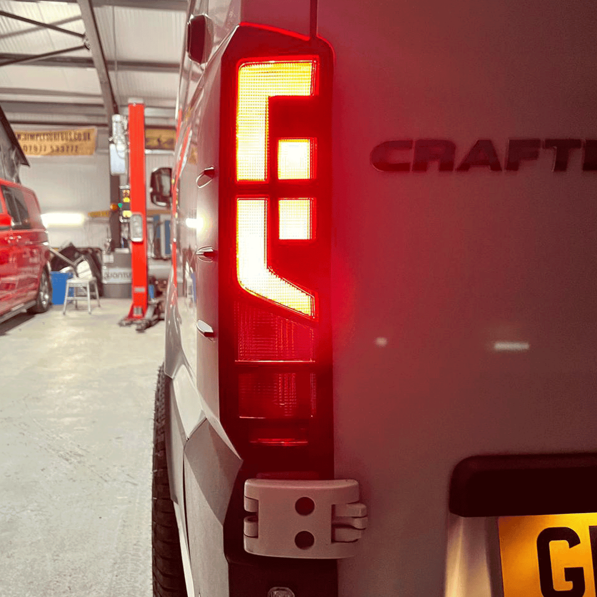 Voor Volkswagen Crafter achterlichtbeschermers - mat zwart (vanaf 2018)