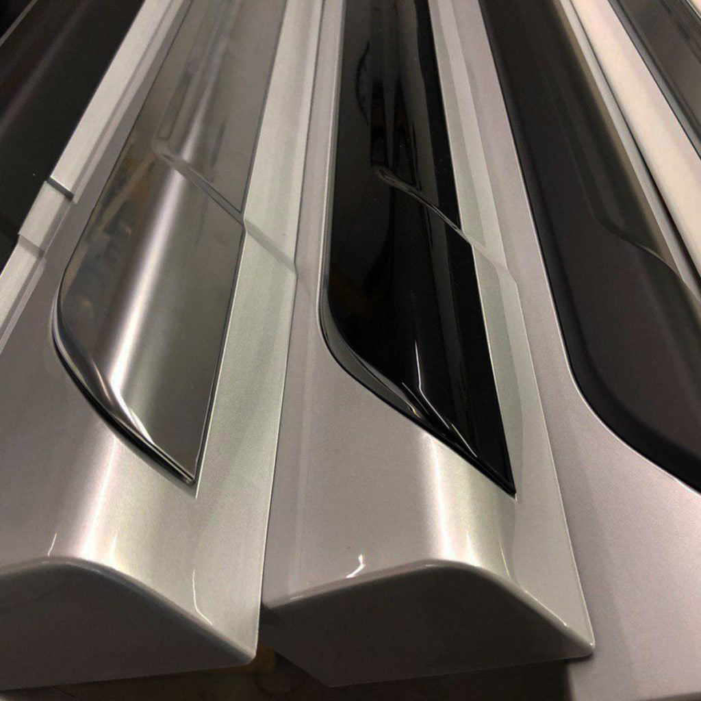 VW T5, T5.1 SWB Minigonne laterali Reflex Argento Plastica