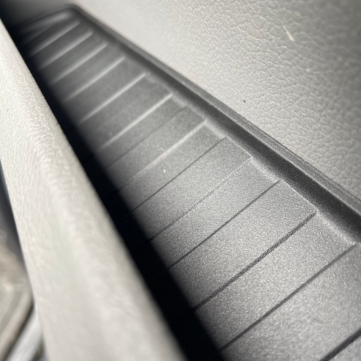 VW T6.1 Transporter Inserti tascabili in gomma per rivestimento della porta Nero Conversione camper