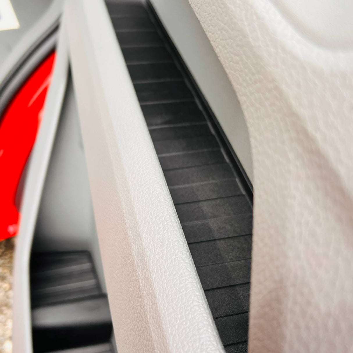 VW Crafter Nouvelle forme Doublure de Porte En Caoutchouc Poches Inserts Noir