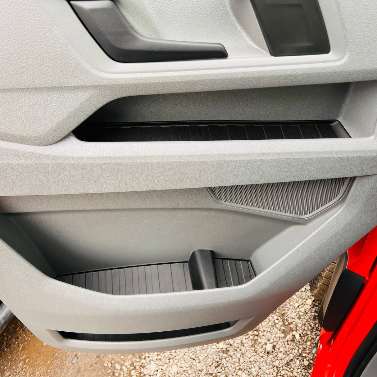 VW Crafter Nouvelle forme Doublure de Porte En Caoutchouc Poches Inserts Noir
