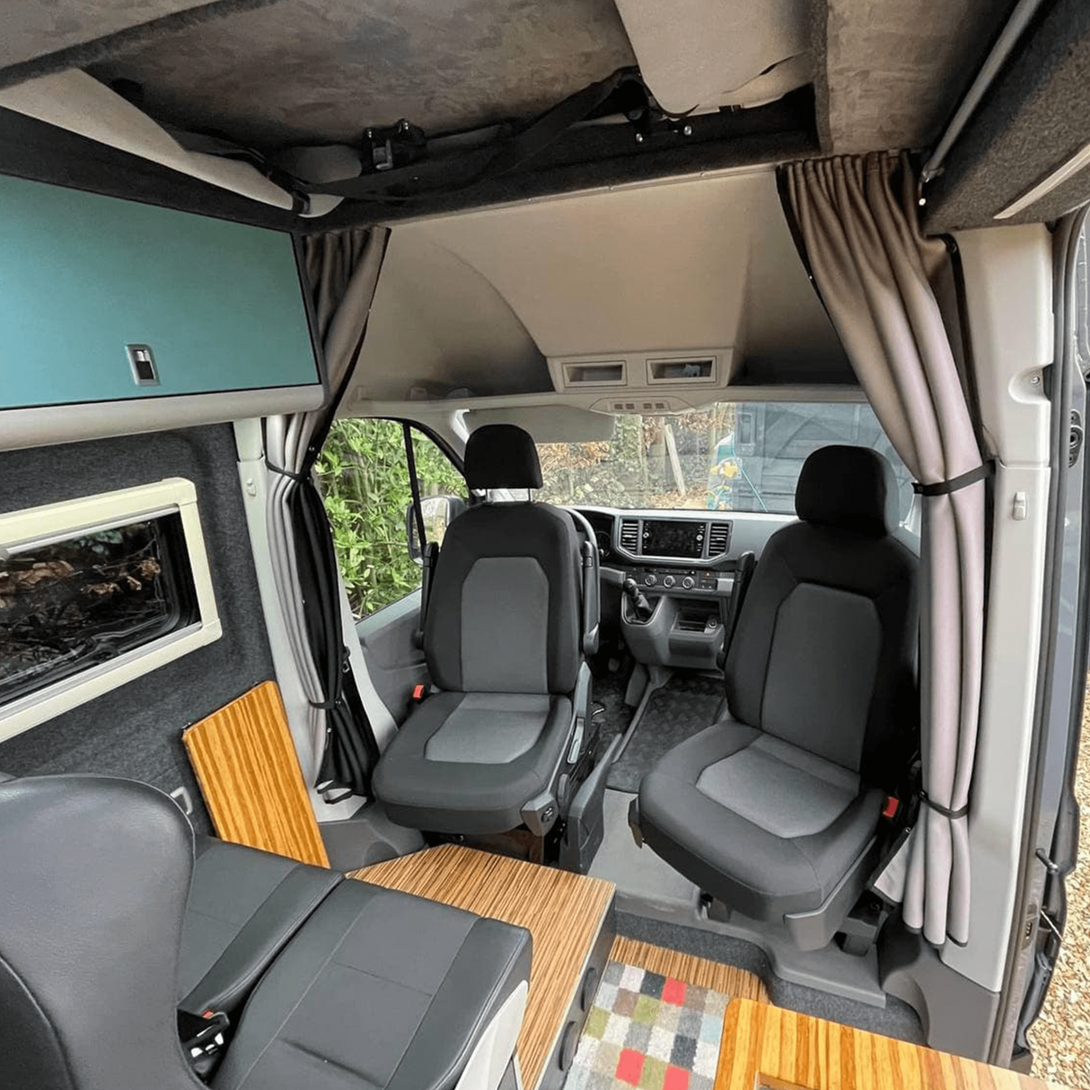 KIT DE RIDEAU DE SÉPARATION POUR CABINE POUR MAN TGE / NOUVEAU VW CRAFTER - CONVERSION CAMPER VAN