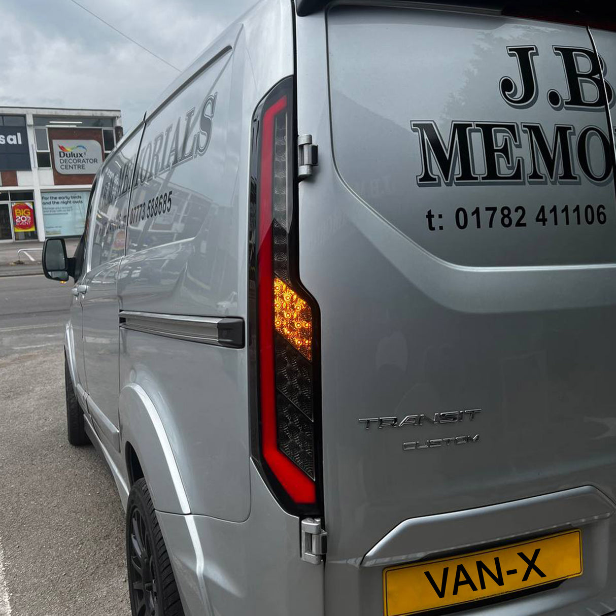 Für Ford Transit Custom Van MK2 Sequentieller Blinker LED Rückleuchten getönte Gläser