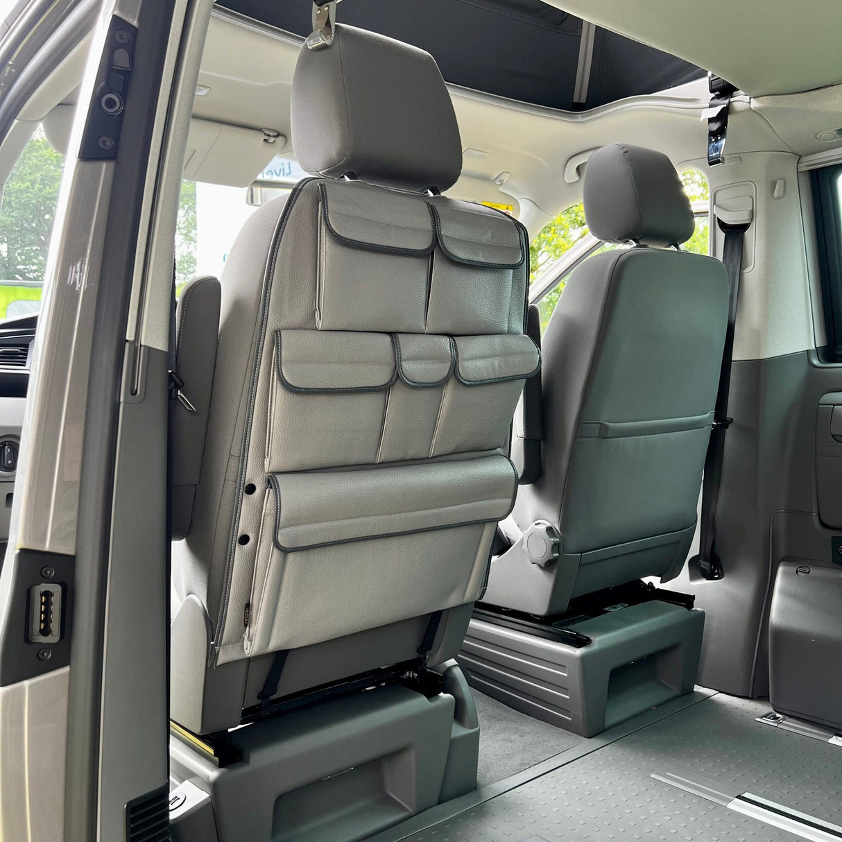 Per VW California Ocean, Coast, Beach Campervan singolo/capitano organizer per sedile posteriore in similpelle