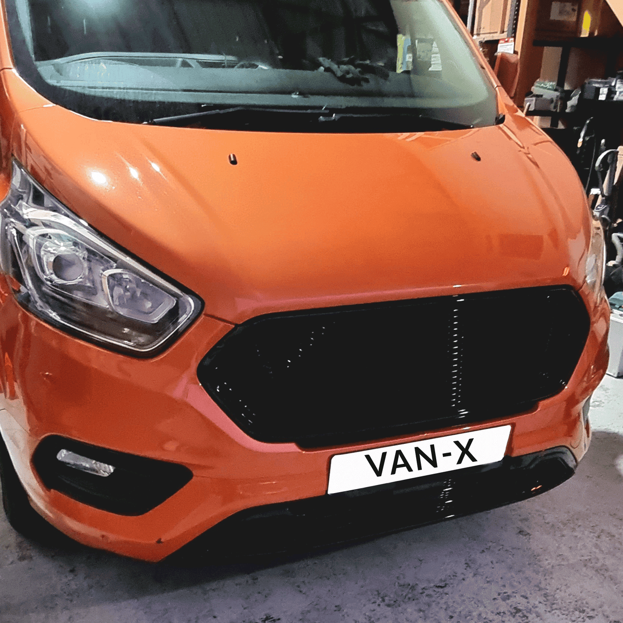 Per Ford Transit Custom Badgeless Honeycomb Grille – Nero lucido, pronto per il montaggio