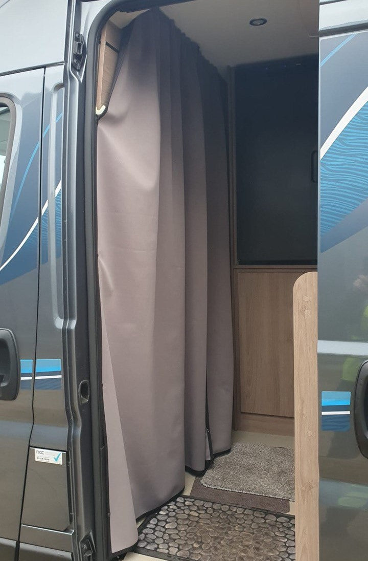 Para kit de cortina divisoria de cabina de autocaravana 188cm Drop – Cortina de privacidad para autocaravanas | Van-X