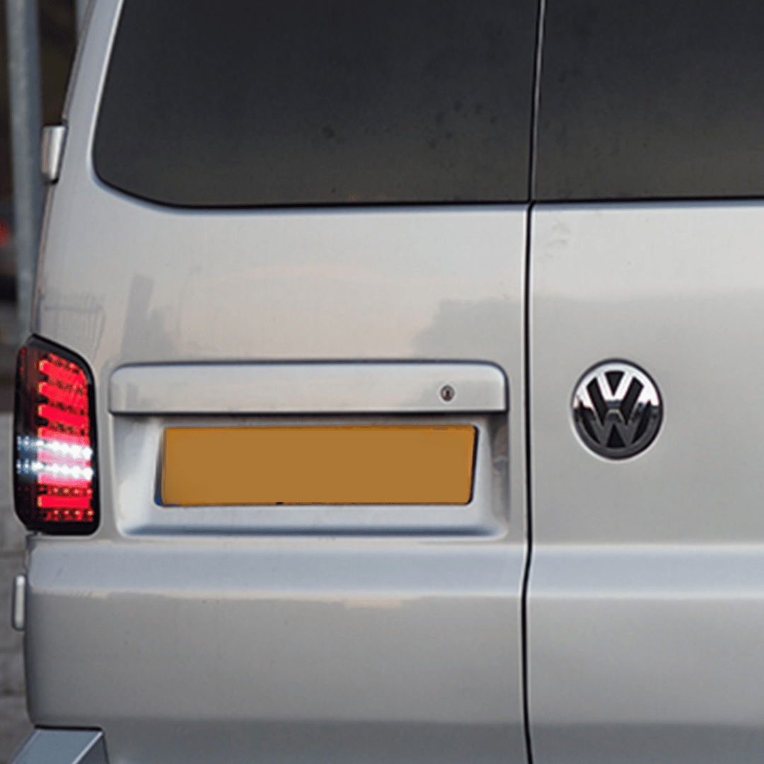 VW T5, T5.1, targa posteriore per porta del fienile - Reflex Silver