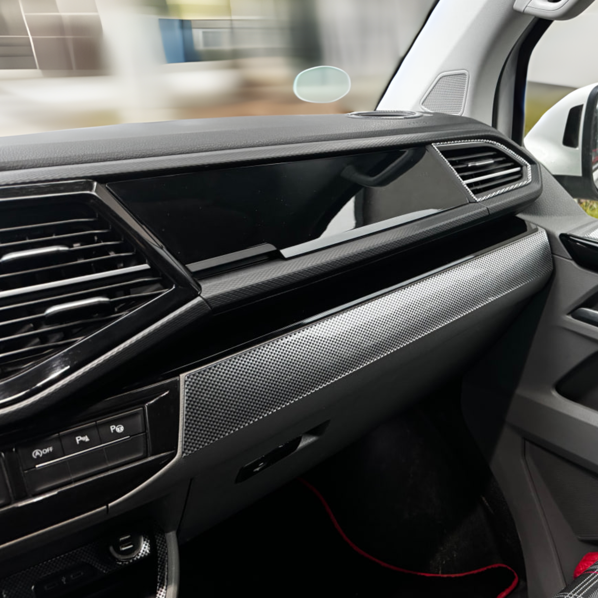 Pour la mise à niveau du tableau de bord VW T6.1 Transporter, Van-X – Ensemble premium 4 pièces noir brillant pour le bas du tableau de bord et la carte porte