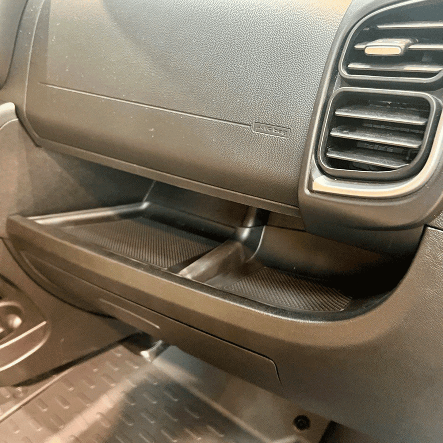Vauxhall Movano autotrail Untere Neue Dashboard Gummi Einlage/Matte Schwarz LHD AUTO-SLEEPERS,BAILEY,HOBBY, HYMER, RAPIDO, SWIFT, AUTO-TRAIL
