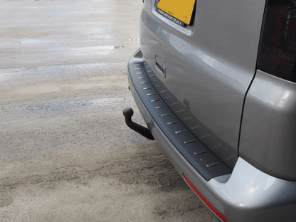 Für VW T6.1 Transporter Heckstoßstangenschutz Kohlefaserfolie (nur Hecktüren)