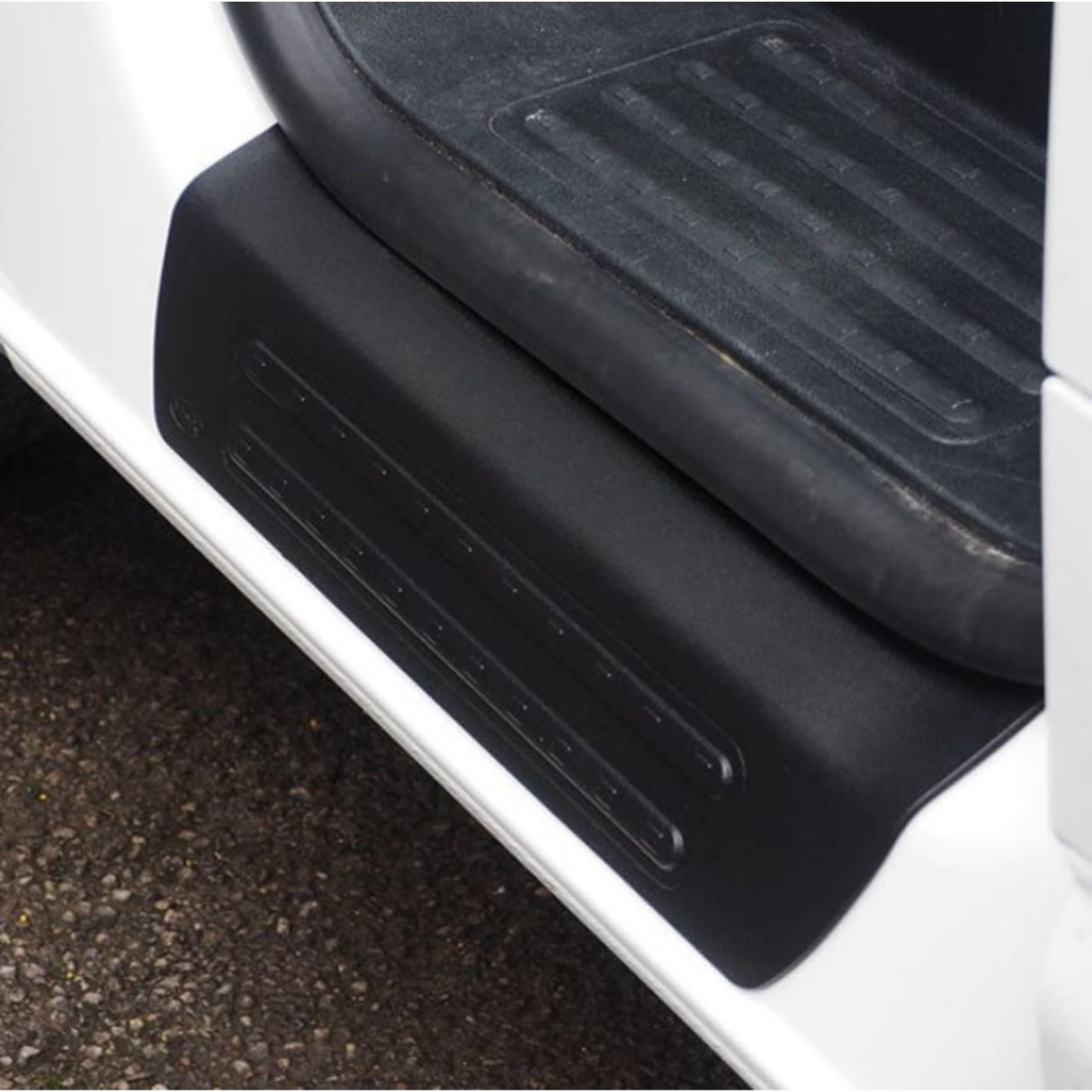 Para VW T5 / T5.1 Transporter Guardias de entrada de puerta delantera - Protección y estilo interior, juego de 2
