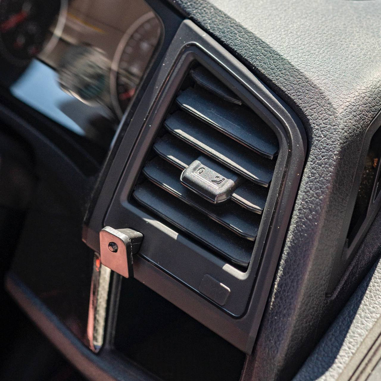 Per le finiture della VW T6 con portatapete - Bundle lato sinistro e destro – accessori interni | Van-X