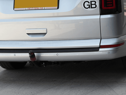 Achterklep onderrandspoiler voor VW T6 Transporter