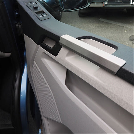 Pour les caches de poignées en acier inoxydable VW T6 Transporter – Ajustement Premium & Finition Durable | Van-X