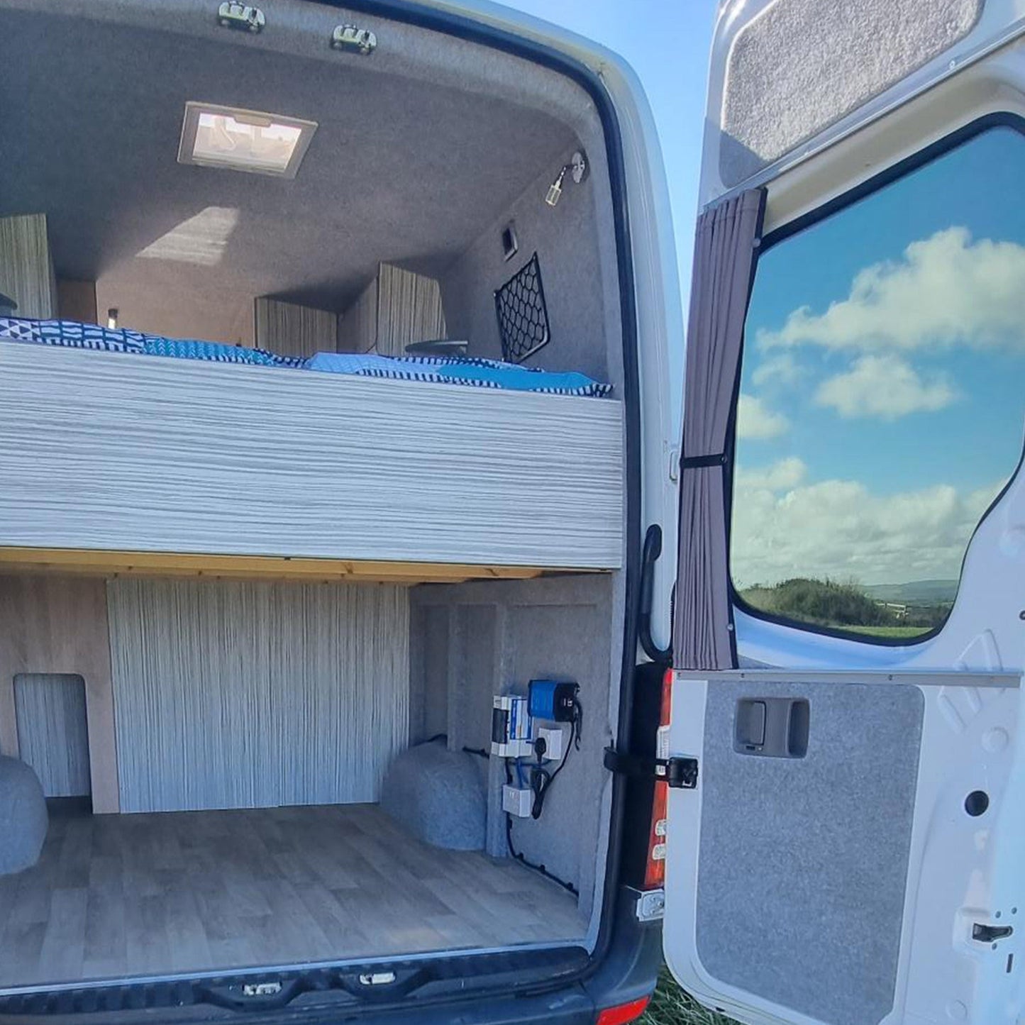 VW Crafter Premium Fenster-Vorhänge Van-X - Schwarz/Grau