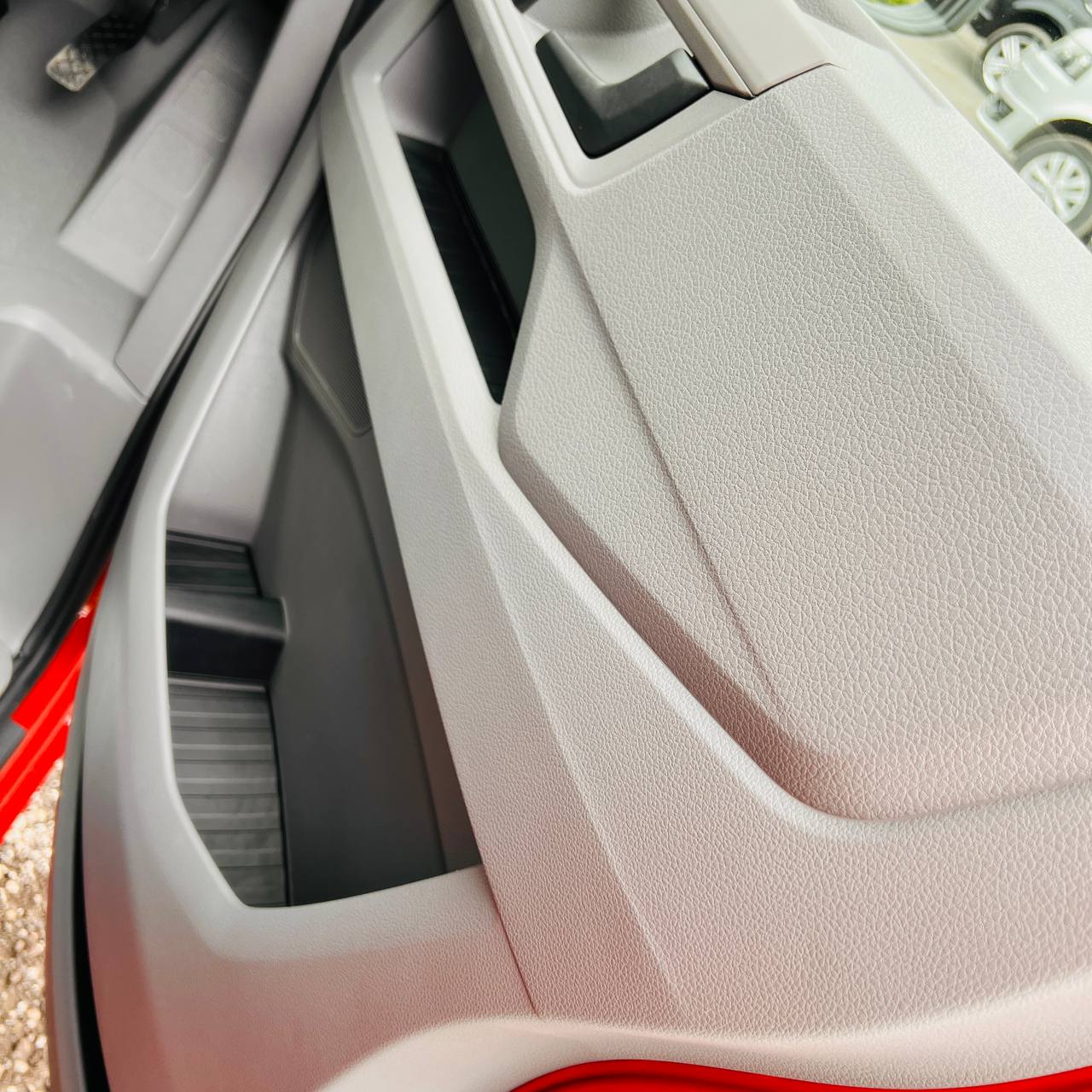 Inserciones de bolsillo de revestimiento de puerta de goma negra para VW Crafter de nueva forma