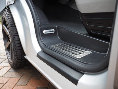 Für VW T6 Caravelle Style Full Step Set inkl. Fahrer-, Beifahrer- und Seitenschiebetür, perfekt für den Campervan-Umbau (B-Klasse)