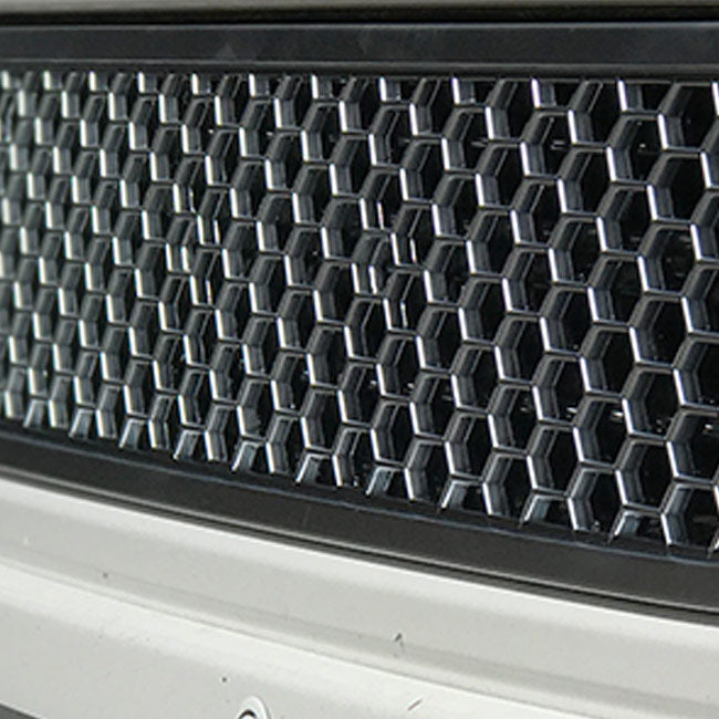VW T5 .1 Rejillas de luces antiniebla delanteras para spoiler delantero Sport-Line estilo panal (cromo mate)