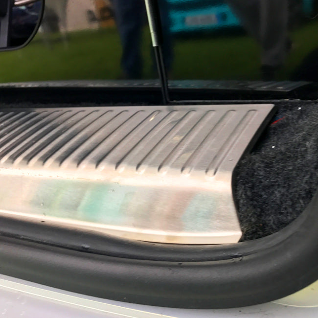 Rostfreie hintere Schwellenabdeckung für VW T5 , T5.1 nur Schiebetür