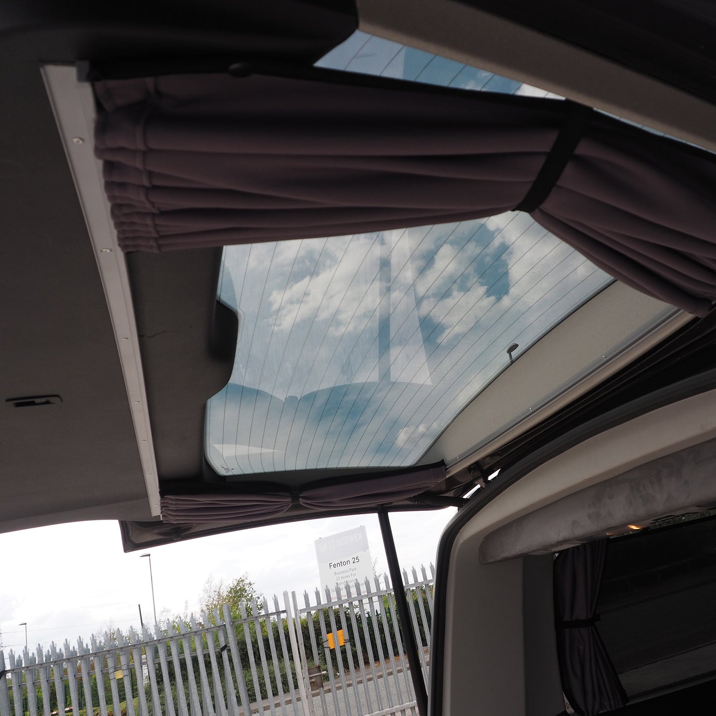 Für VW Volkswagen T5 Premium 1 x Heckklappen-Fenstervorhang Van-X