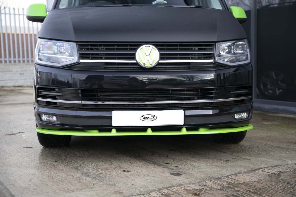 Kit DRL con barra luminosa VW T6 Transporter (nero lucido) adatto per paraurti Highline e Sportline Ideal MOD