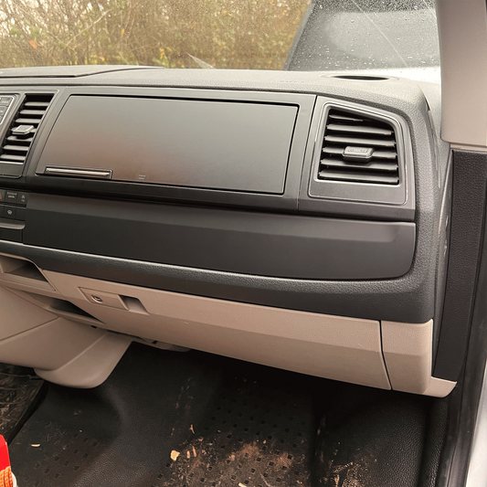 Für VW Transporter T6 Lower Dash Styling Zierleisten Comfort Dash mattschwarz lackiert und einbaufertig (6er Set)
